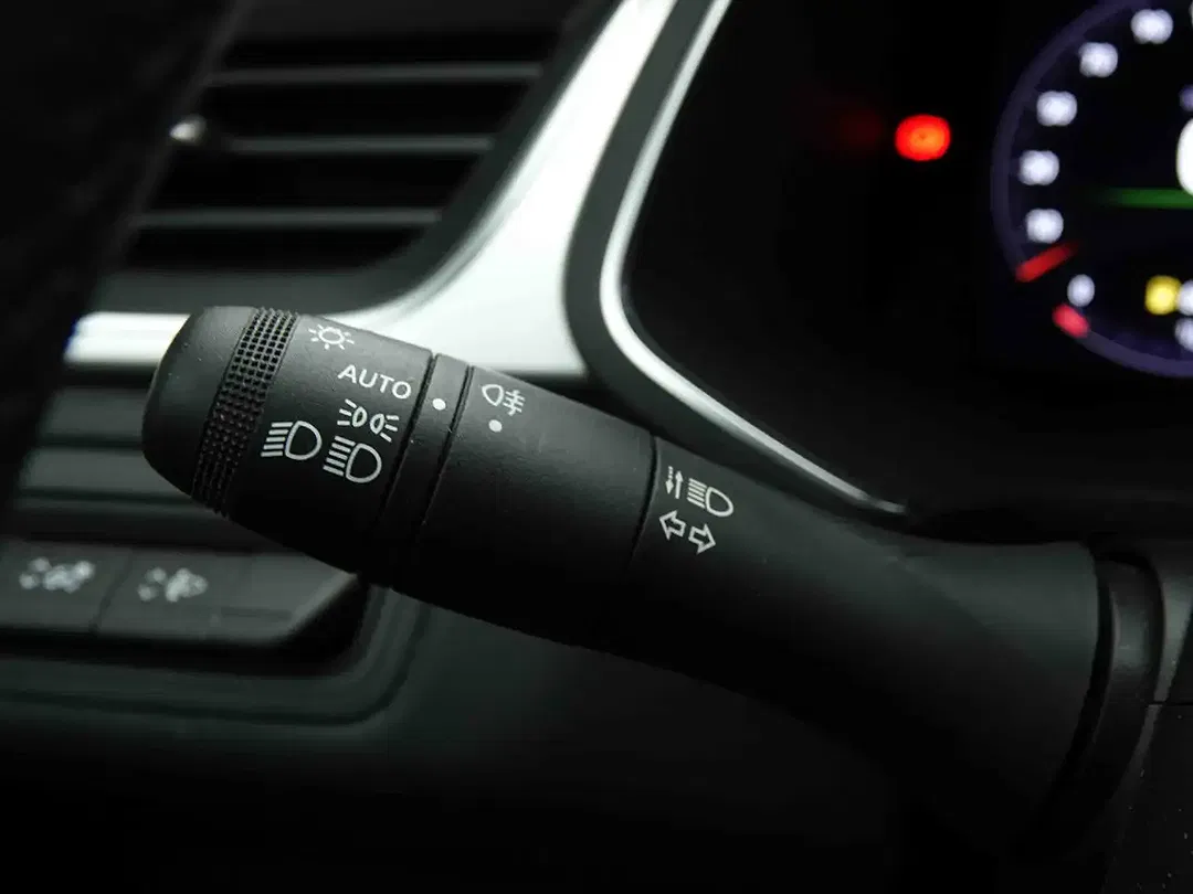 Renault Captur - Thumbnail 15