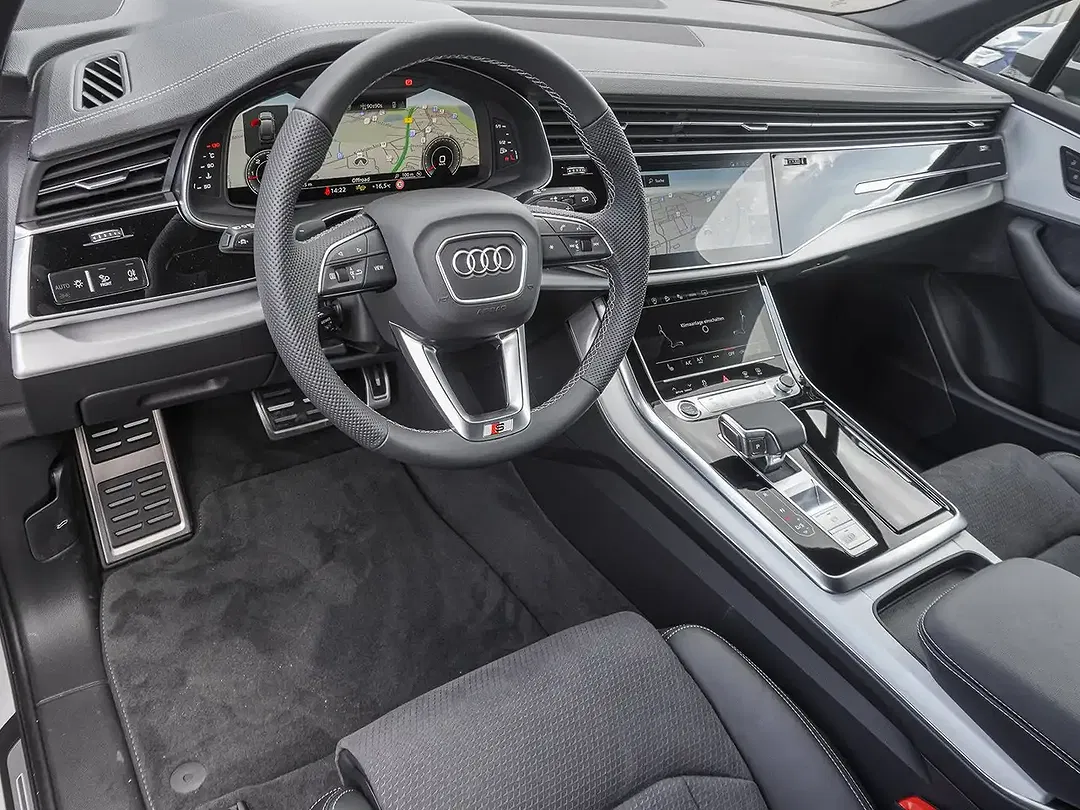 Audi Q7 - Thumbnail 6