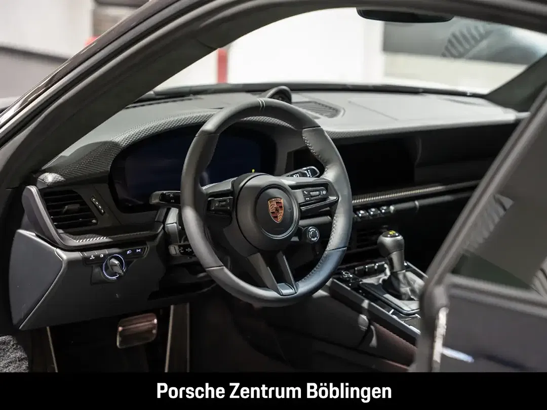 Porsche 992 - Thumbnail 7