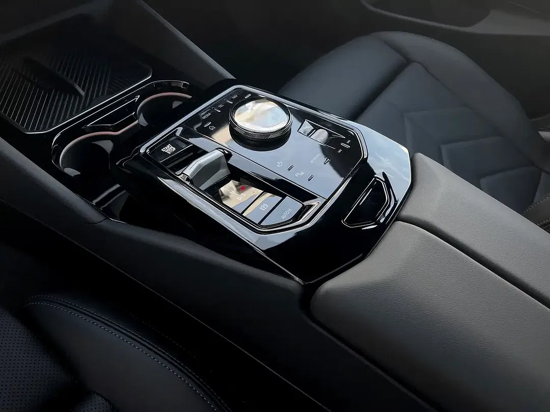 BMW 530 - Thumbnail 10