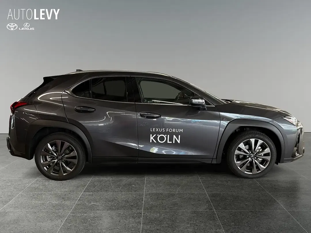 Lexus UX 300h - Thumbnail 6