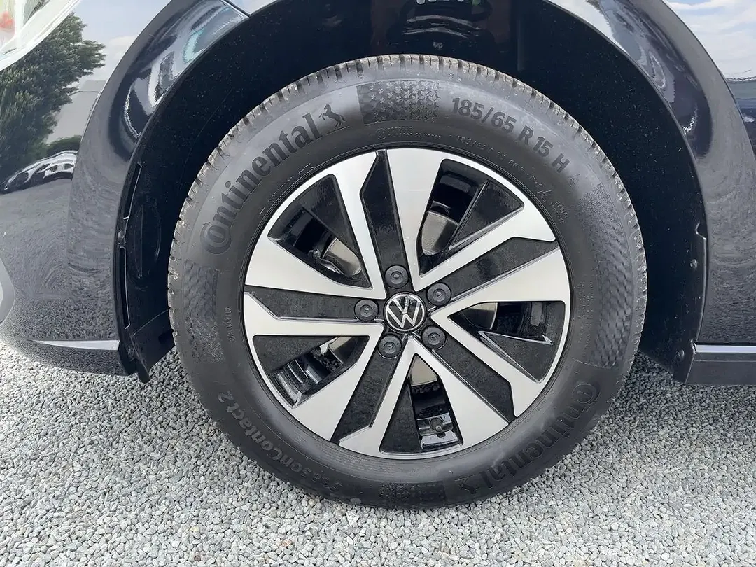 Volkswagen Polo - Thumbnail 10