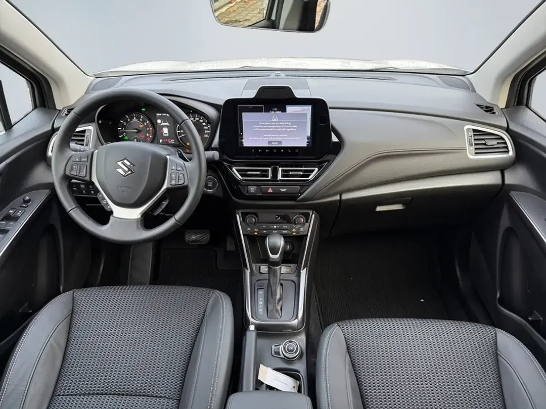 Suzuki SX4 S-Cross - Thumbnail 10