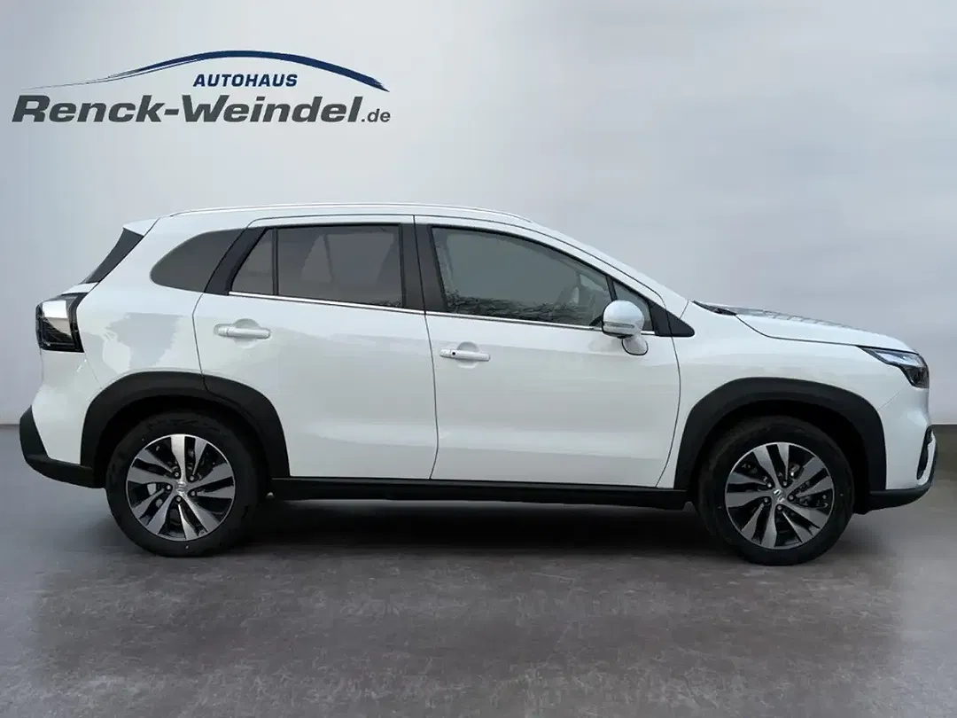Suzuki SX4 S-Cross - Thumbnail 6