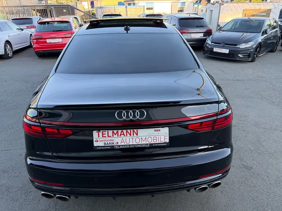 Audi S8 - Thumbnail 6