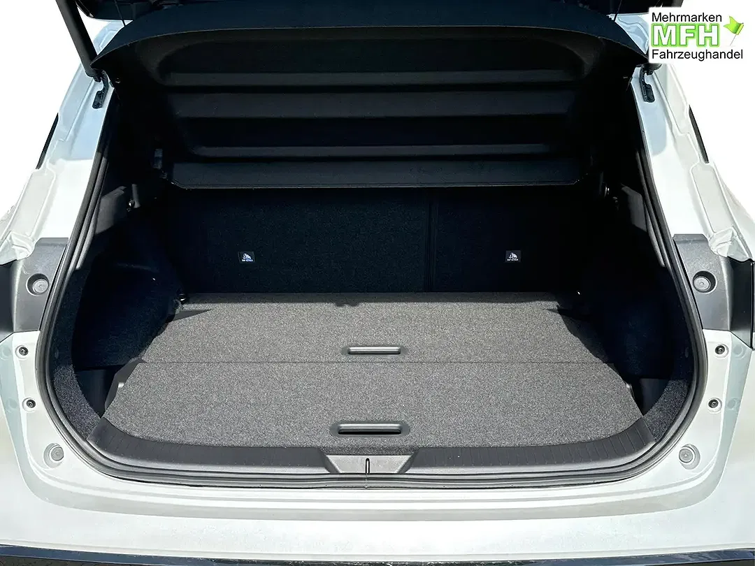 Nissan Qashqai - Thumbnail 8