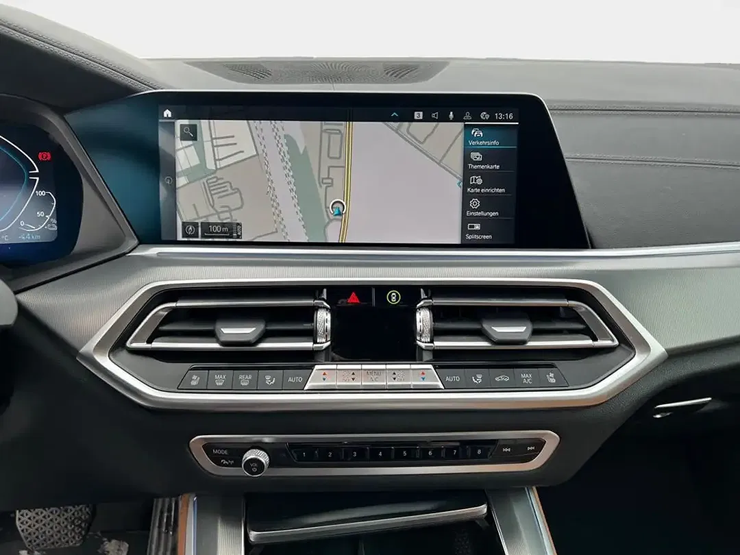 BMW X5 - Thumbnail 11