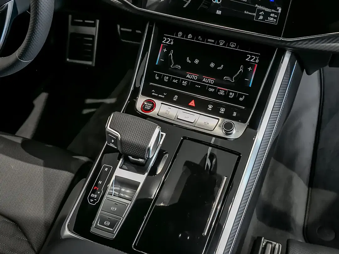 Audi RS Q8 - Thumbnail 10