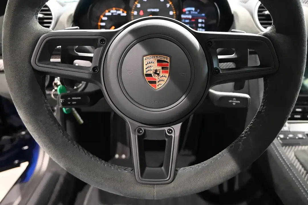 Porsche 718 Cayman - Thumbnail 18