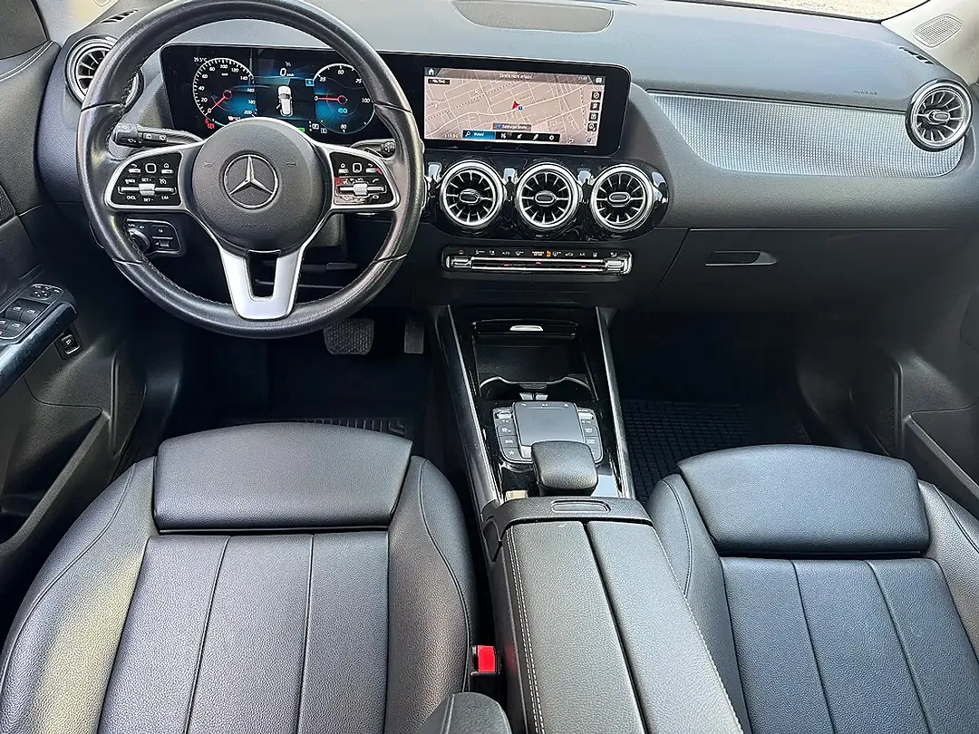 Mercedes-Benz EQA - Thumbnail 11