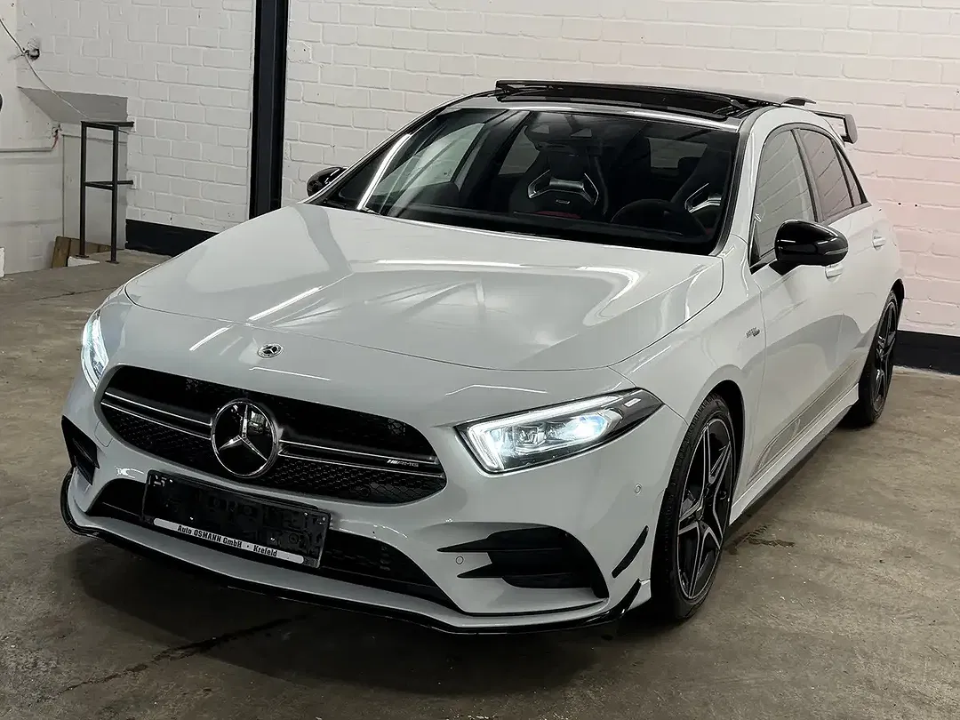 Mercedes-Benz A 35 AMG - Thumbnail 3