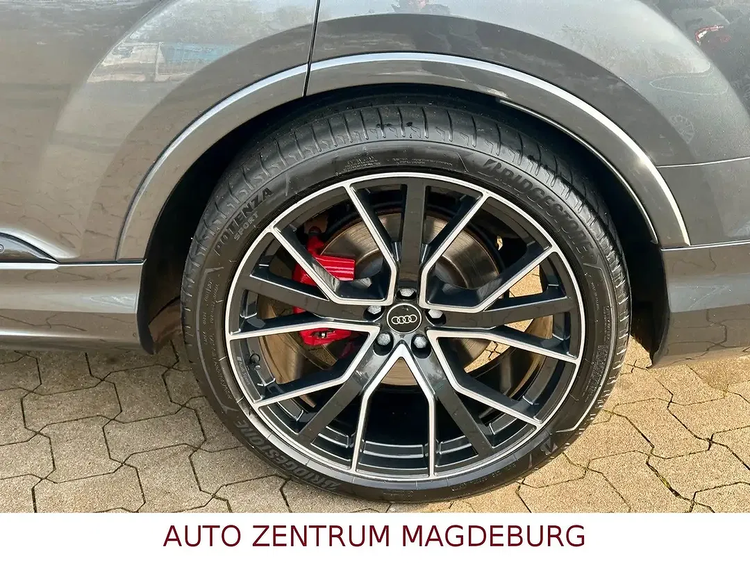 Audi SQ7 - Thumbnail 10