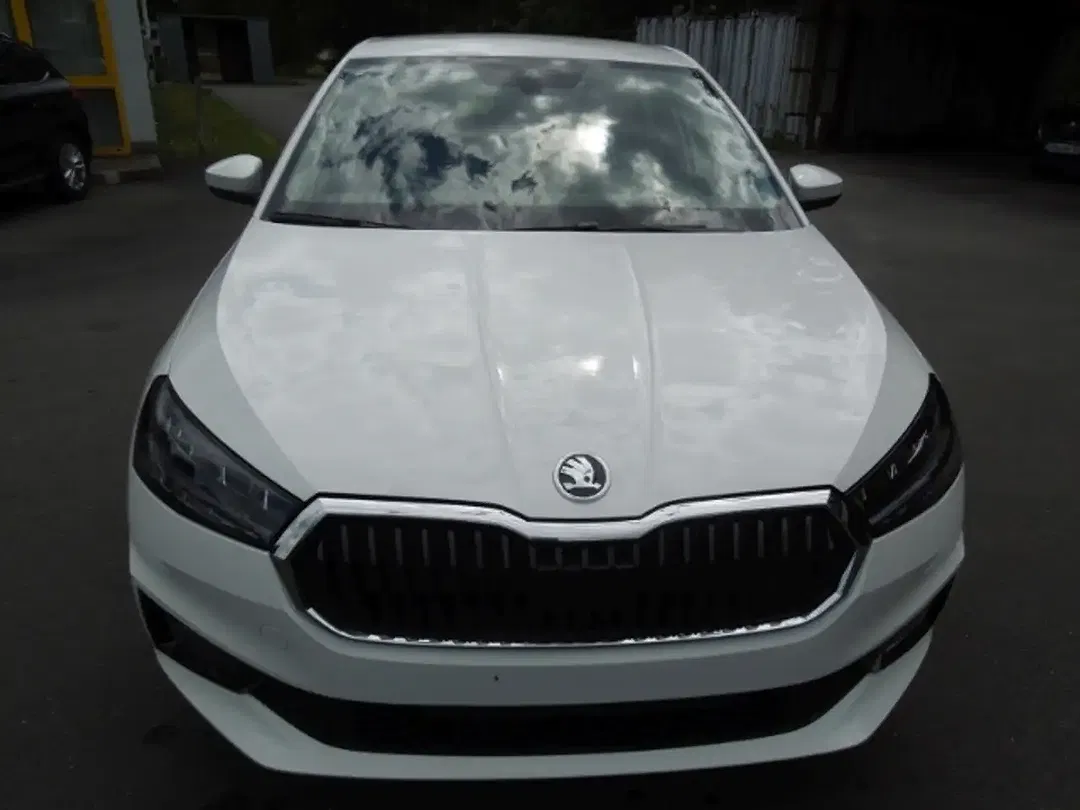 Skoda Fabia - Thumbnail 2