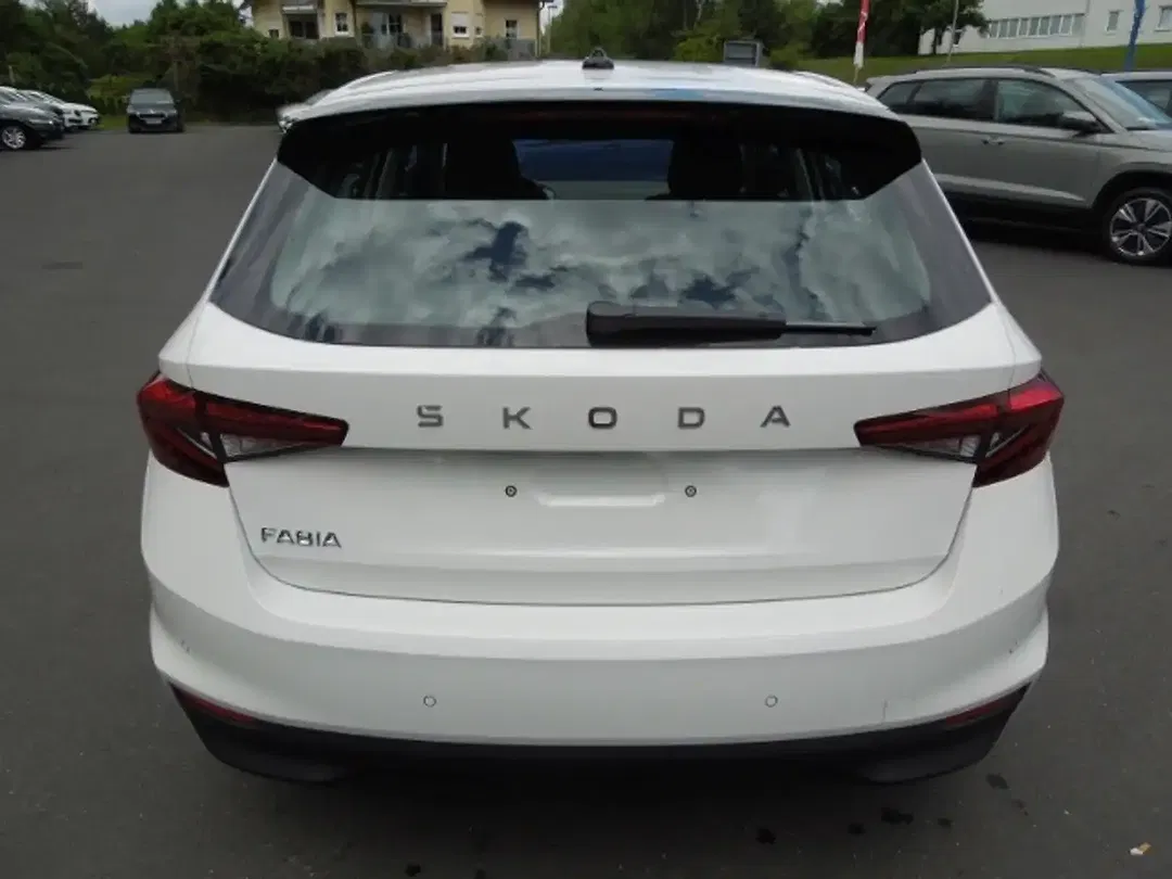 Skoda Fabia - Thumbnail 5
