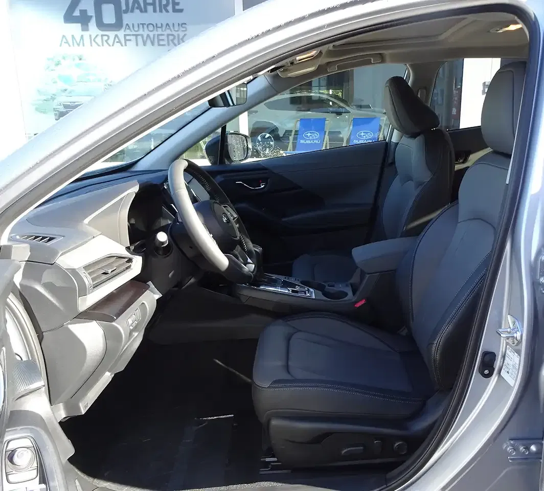 Subaru Crosstrek - Thumbnail 10