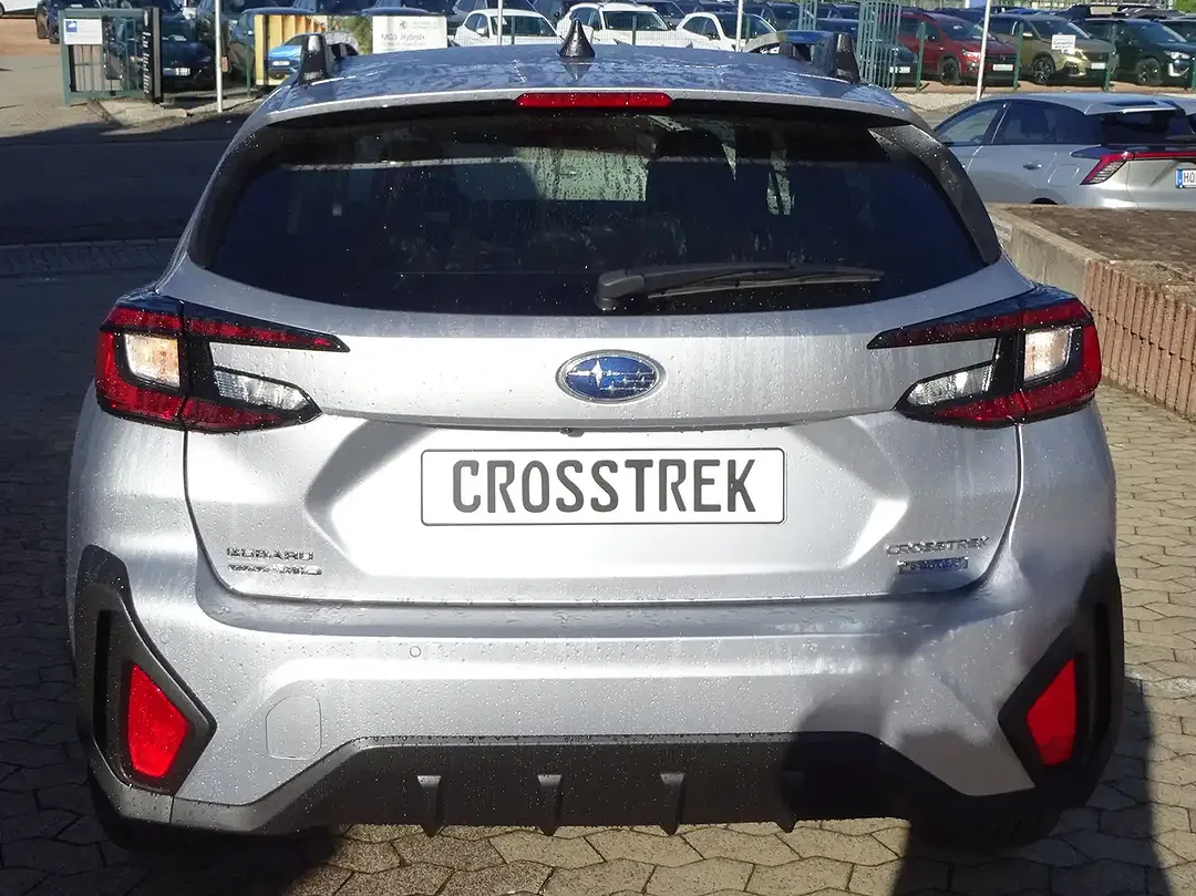 Subaru Crosstrek - Thumbnail 7