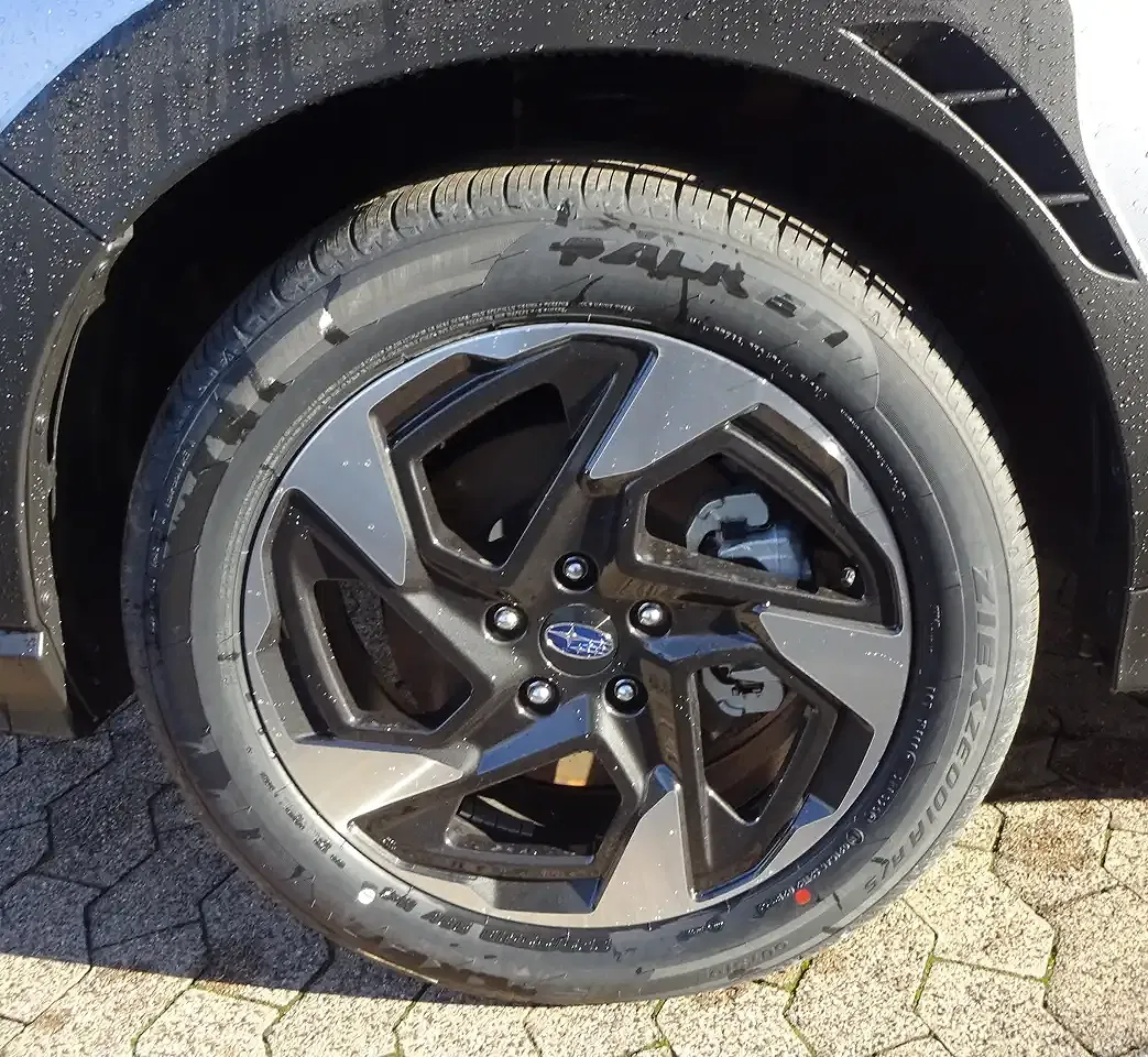 Subaru Crosstrek - Thumbnail 8