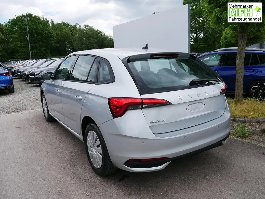 Skoda Scala - Thumbnail 5
