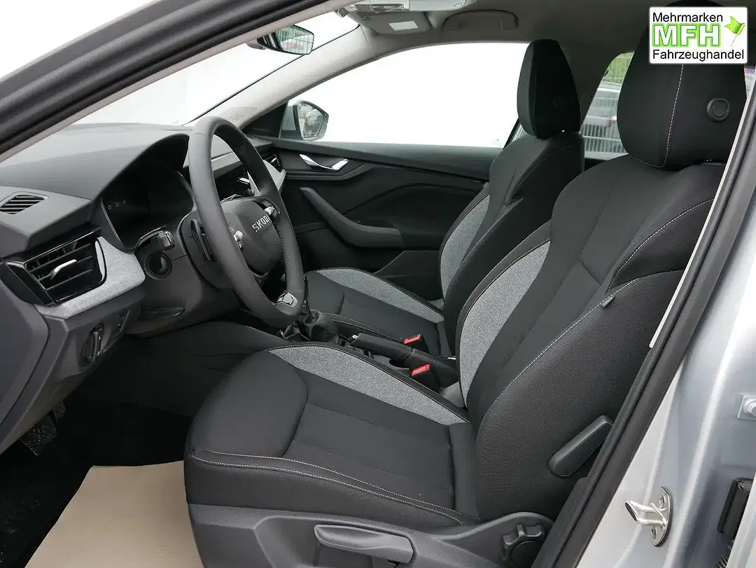 Skoda Scala - Thumbnail 8