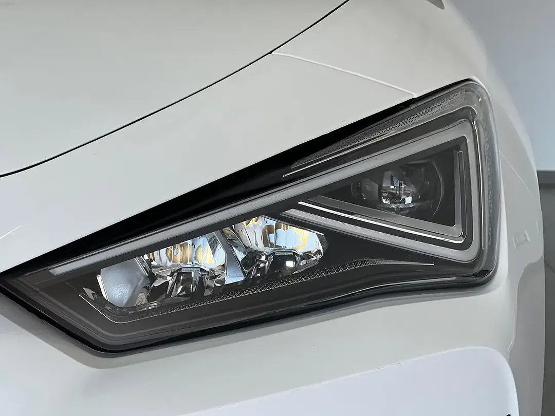 CUPRA Leon - Thumbnail 11