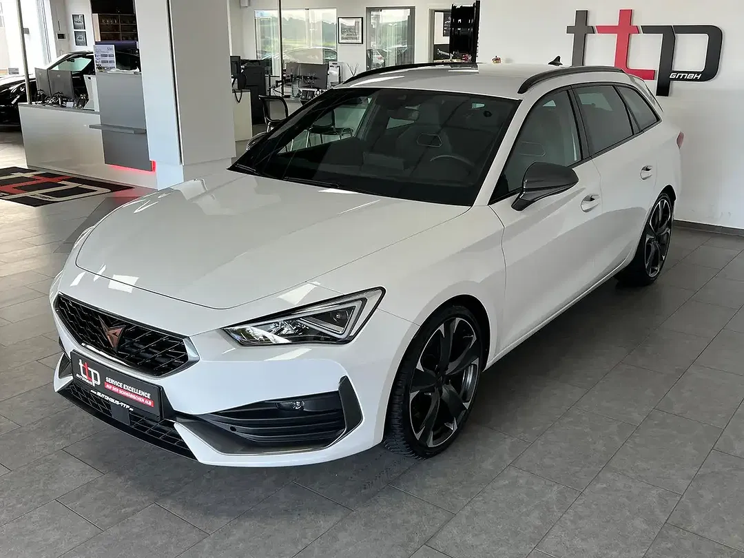 CUPRA Leon - Thumbnail 2