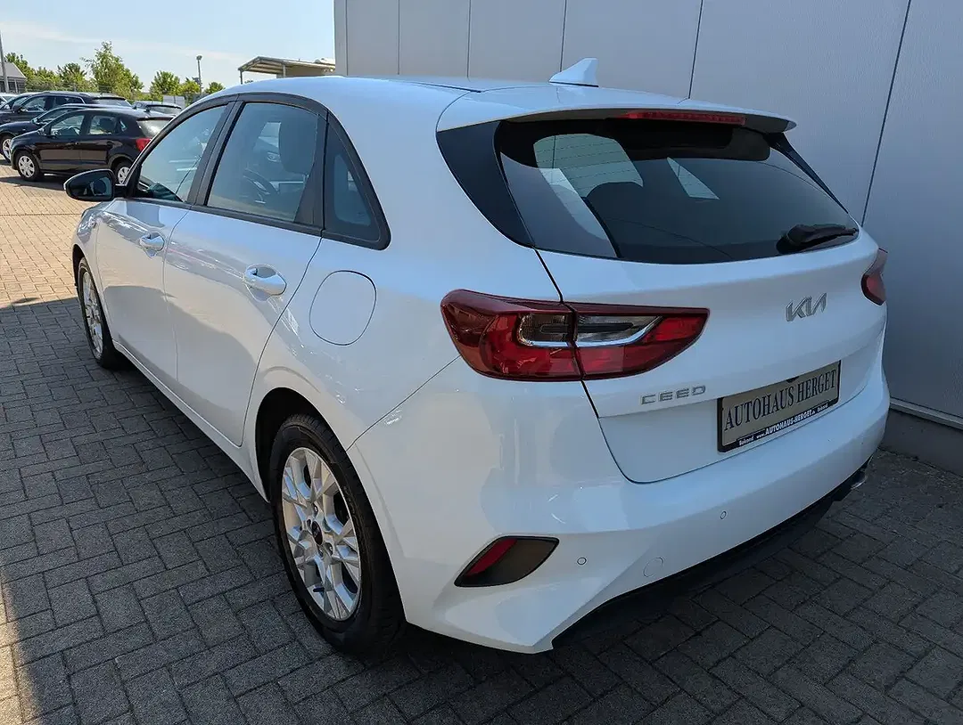 Kia Ceed / cee'd - Thumbnail 6