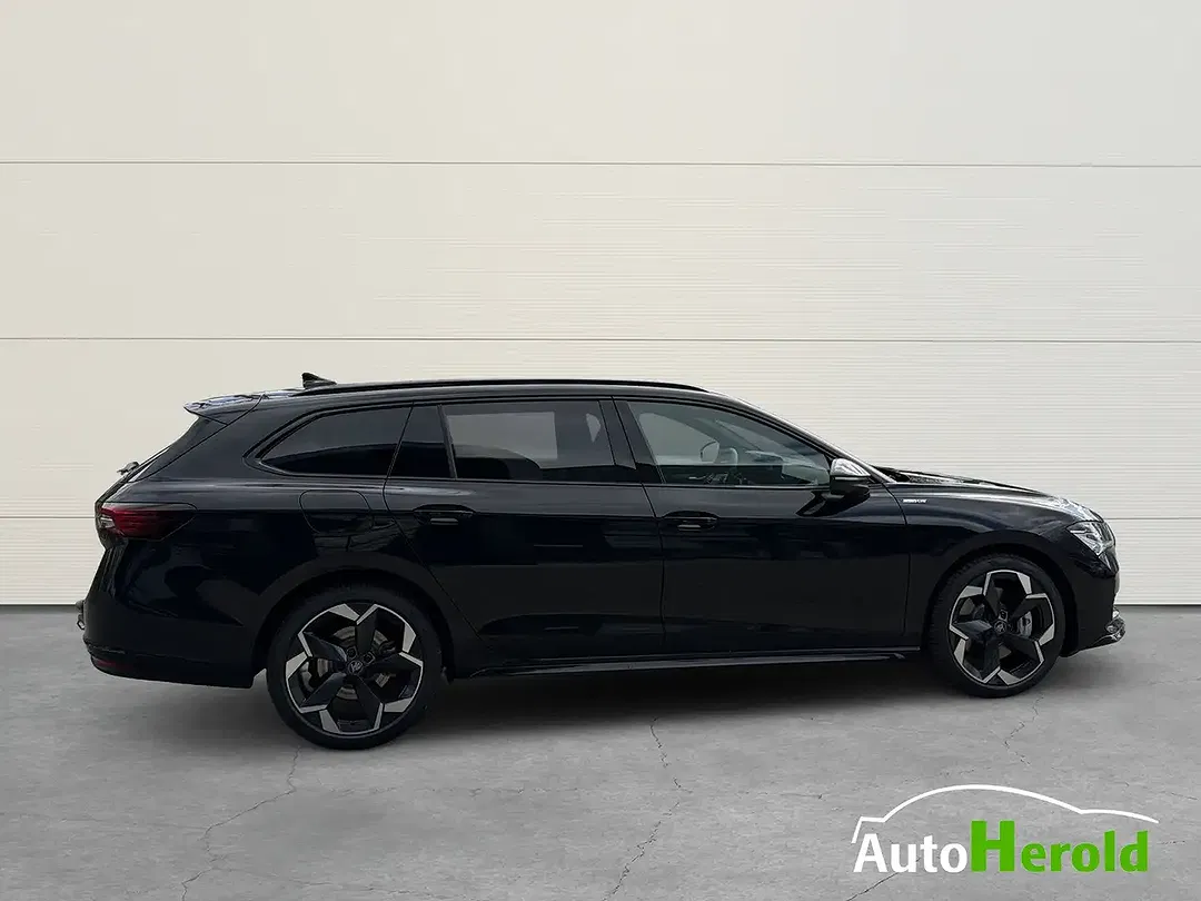 Skoda Superb - Thumbnail 10