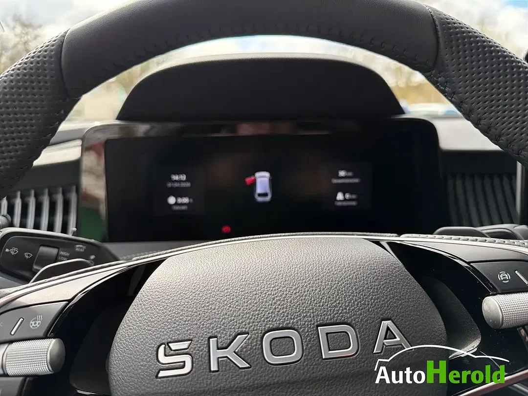 Skoda Superb - Thumbnail 14