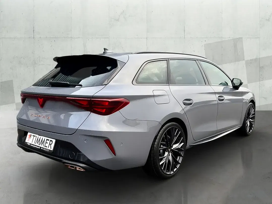 CUPRA Leon - Thumbnail 2