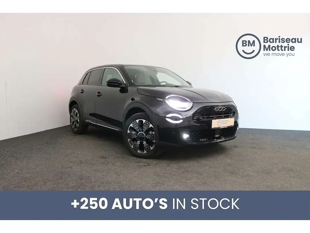 Fiat 600 Hybrid La Prima