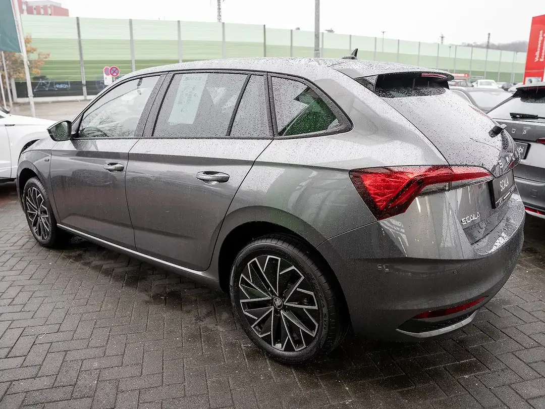 Skoda Scala - Thumbnail 3