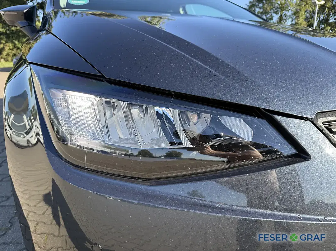 SEAT Ibiza - Thumbnail 12