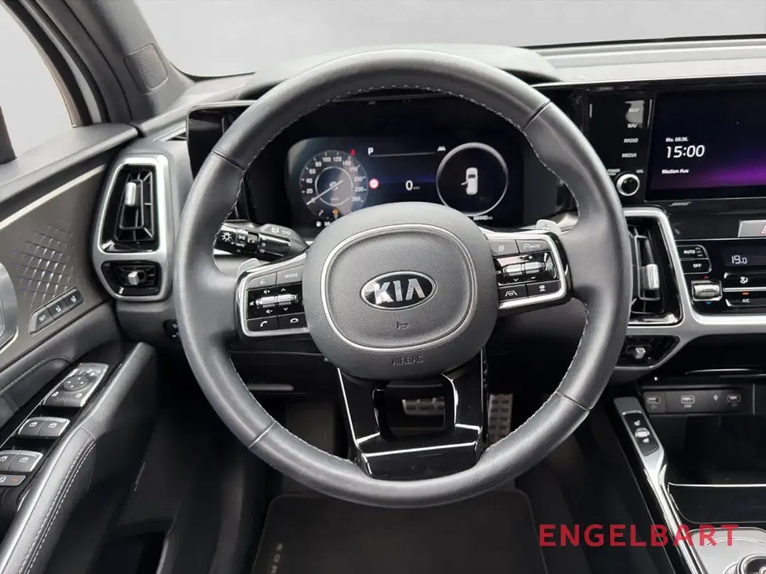 Kia Sorento - Thumbnail 8