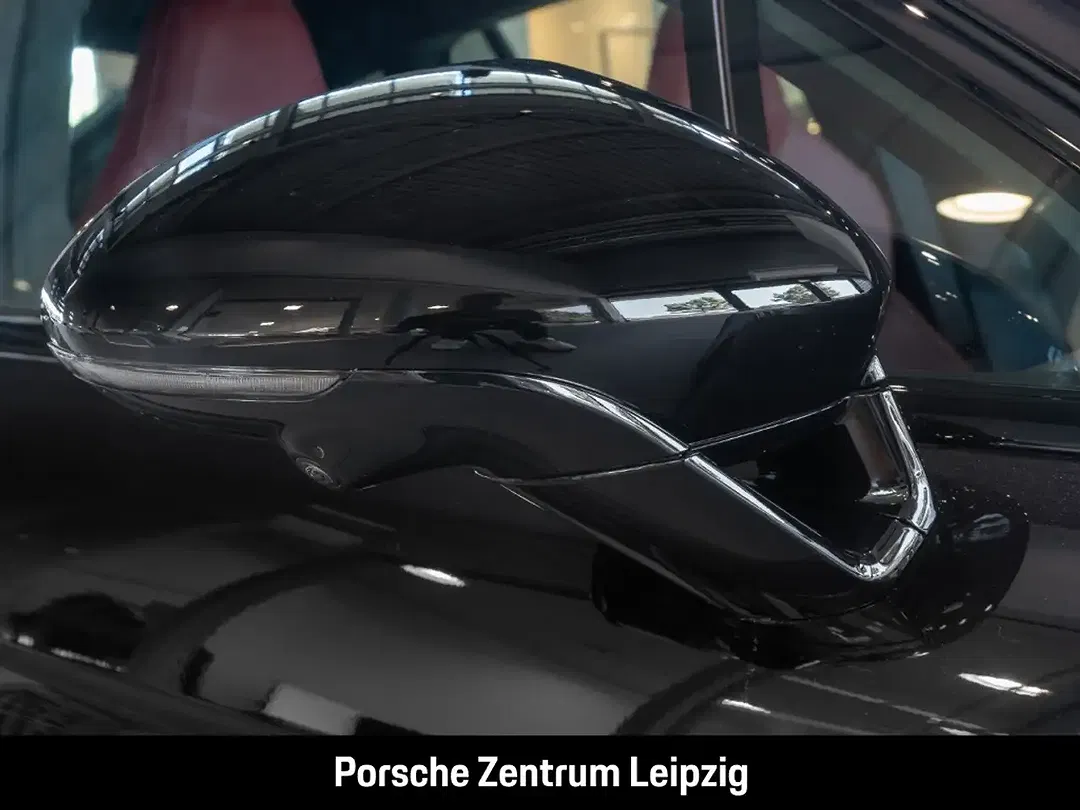 Porsche Panamera - Thumbnail 11