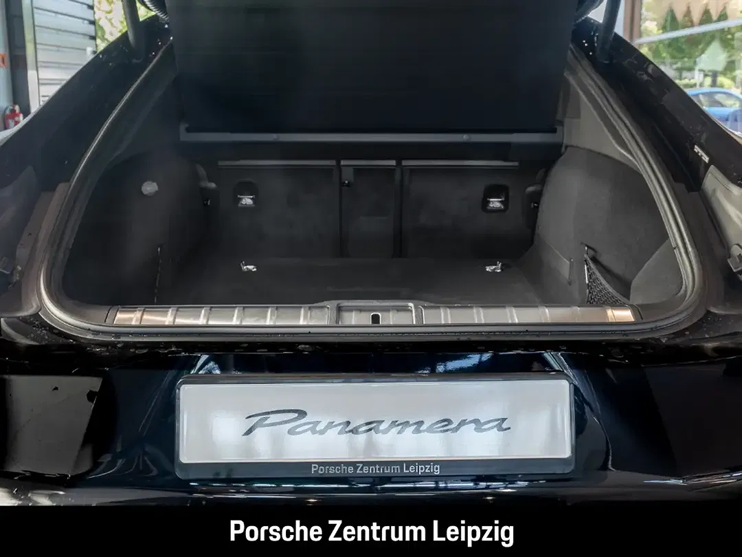 Porsche Panamera - Thumbnail 12