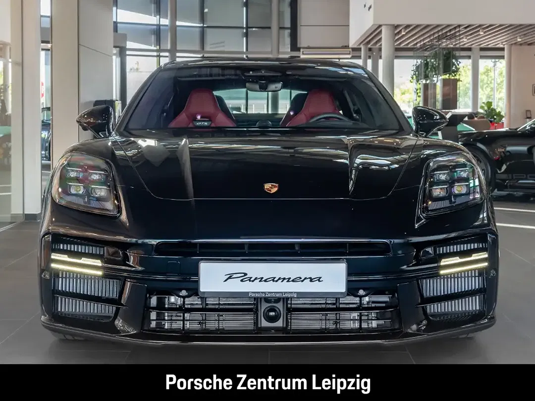 Porsche Panamera - Thumbnail 4