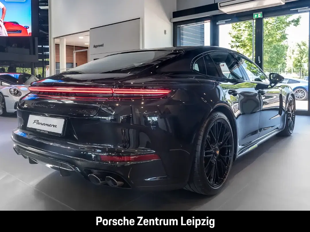 Porsche Panamera - Thumbnail 6