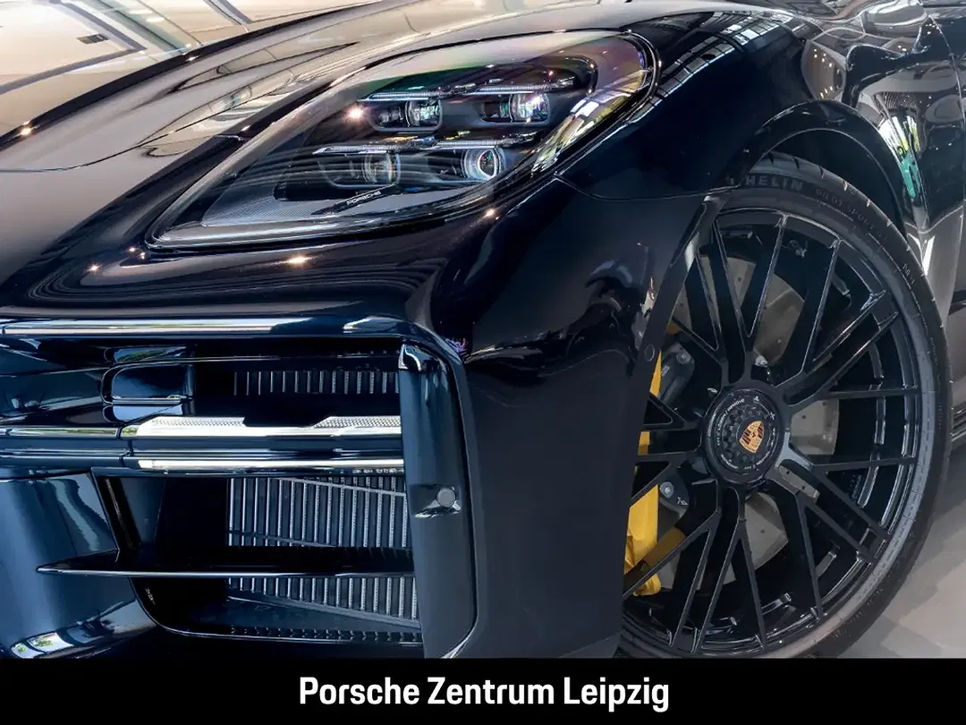 Porsche Panamera - Thumbnail 8