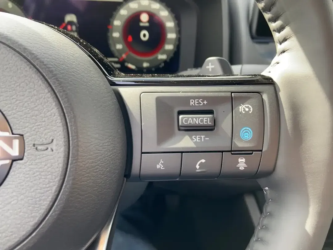Nissan X-Trail - Thumbnail 11