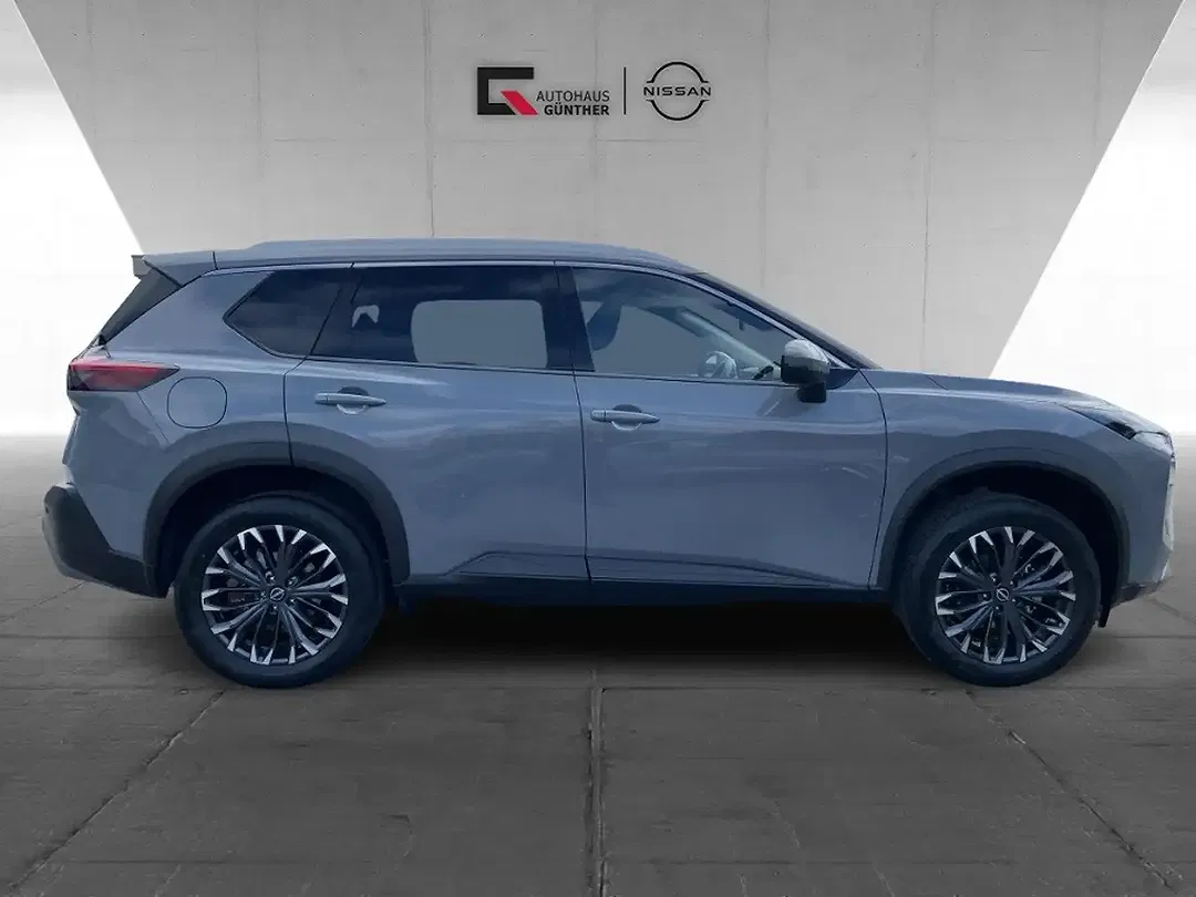 Nissan X-Trail - Thumbnail 4