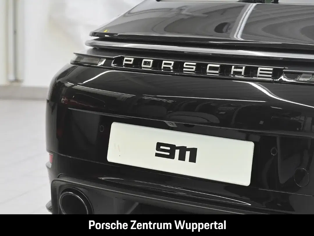 Porsche 992 - Thumbnail 6