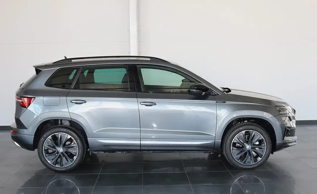 Skoda Karoq - Thumbnail 5