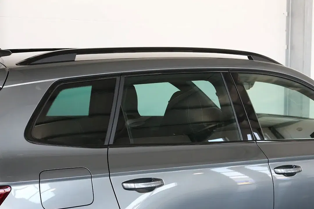 Skoda Karoq - Thumbnail 6