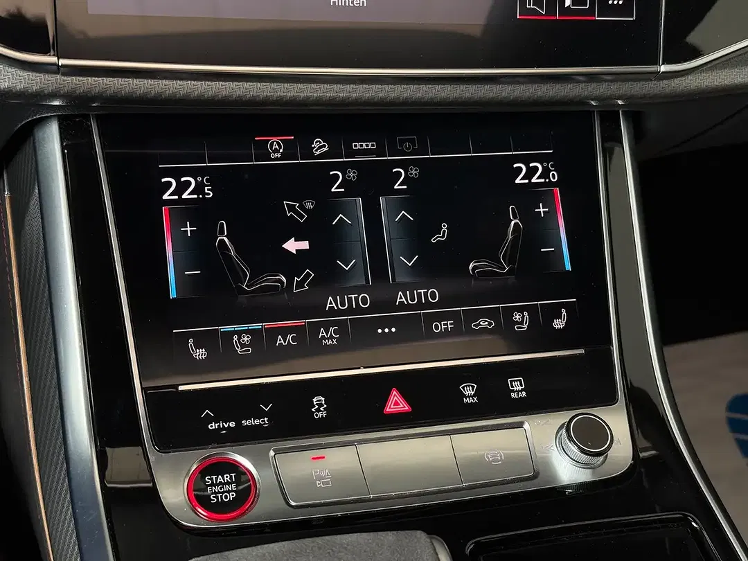 Audi RS Q8 - Thumbnail 13