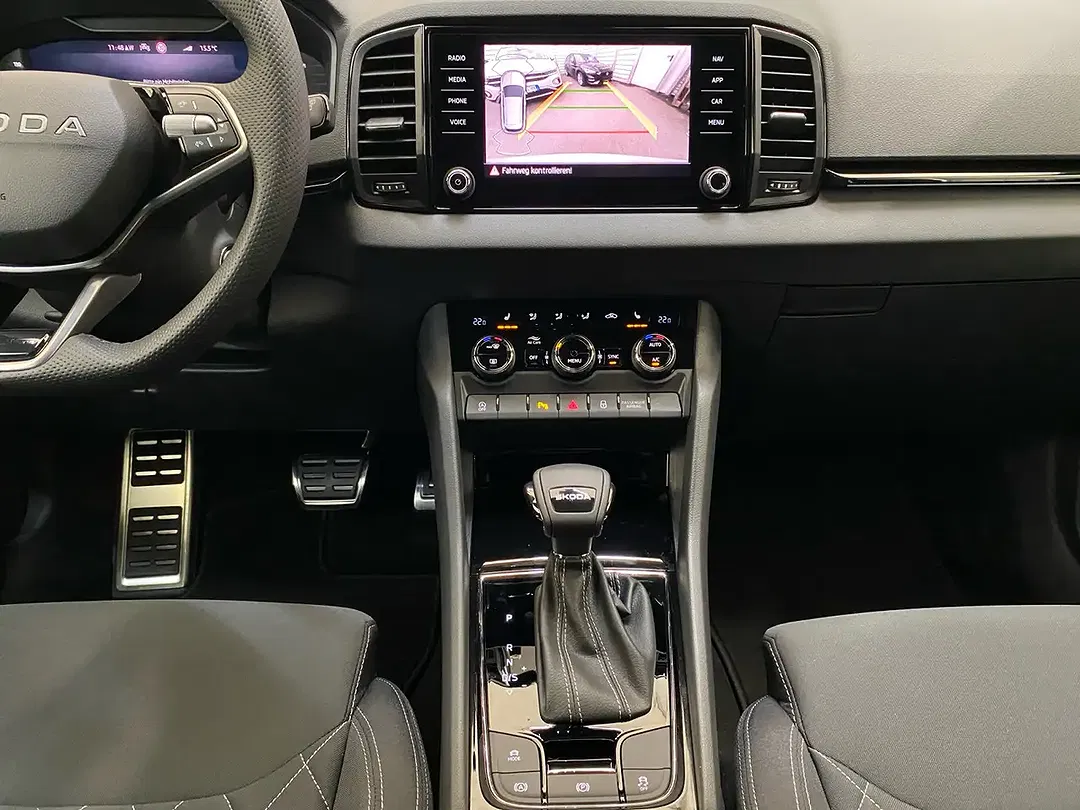 Skoda Karoq - Thumbnail 7