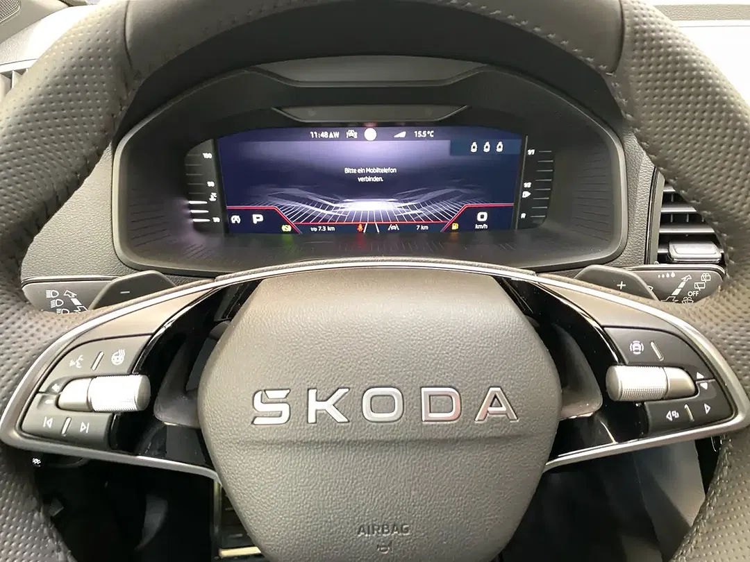 Skoda Karoq - Thumbnail 8