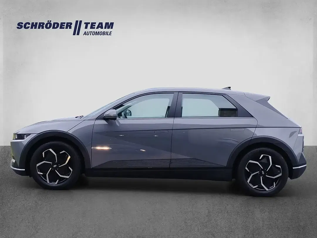 Hyundai IONIQ 5 - Thumbnail 2