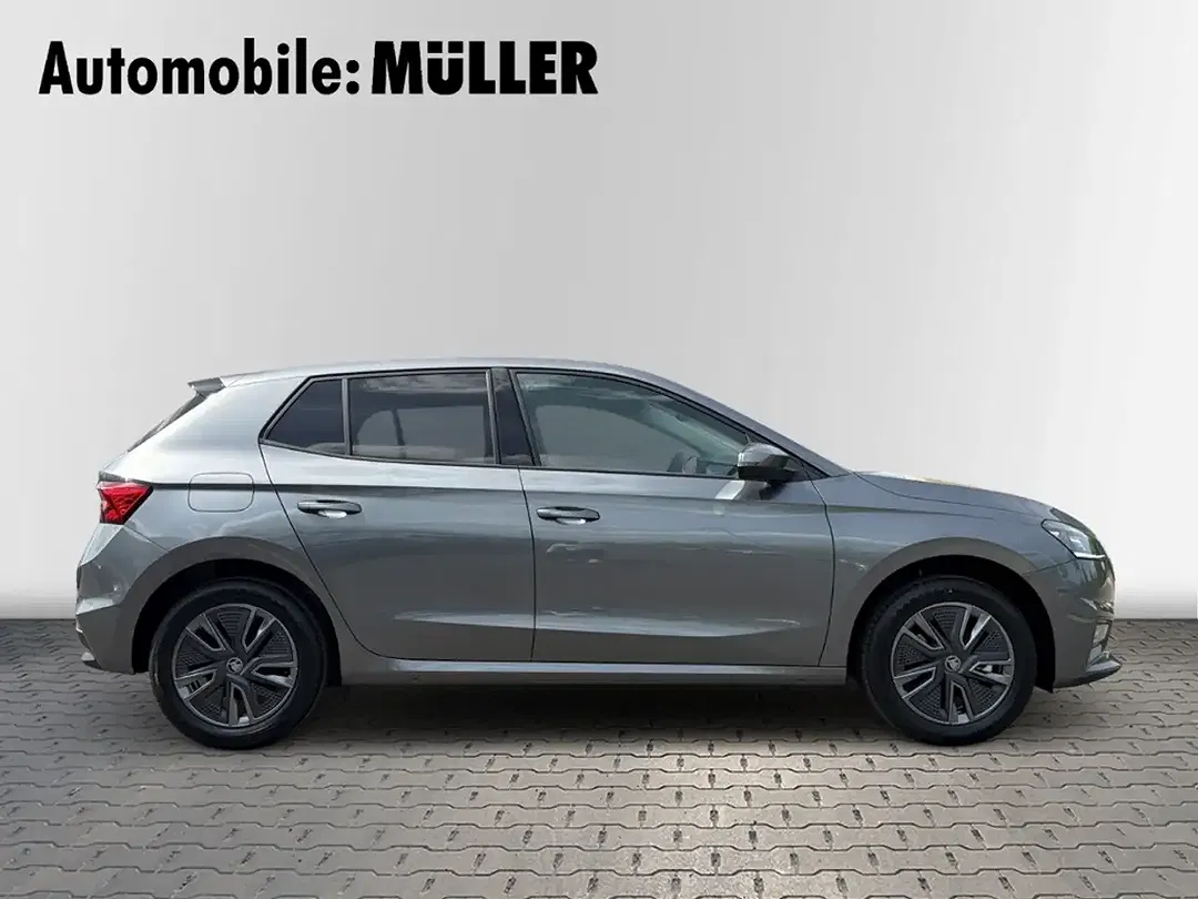 Skoda Fabia - Thumbnail 4
