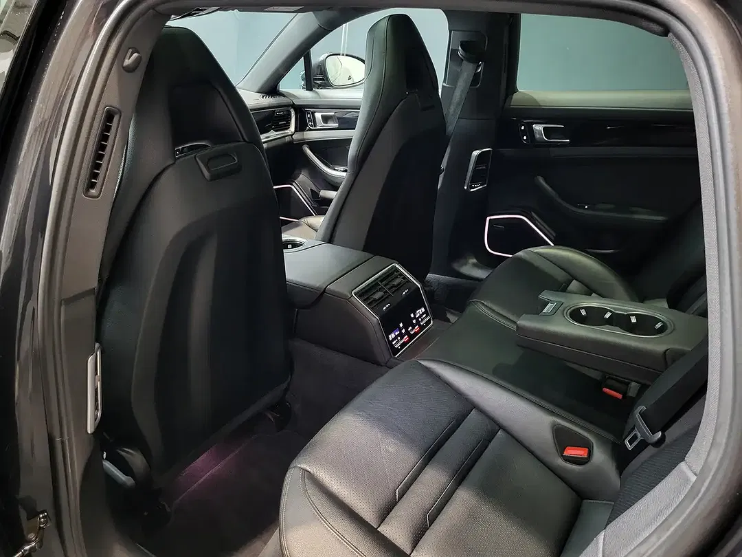 Porsche Panamera - Thumbnail 9