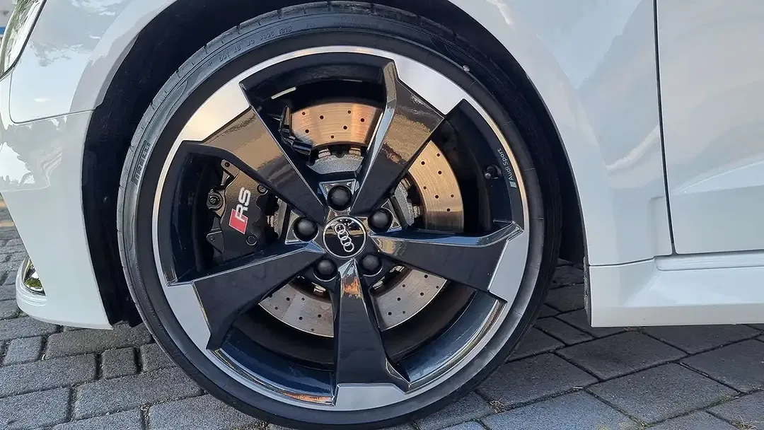 Audi RS3 - Thumbnail 12